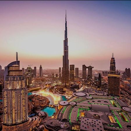 Royal House Capsule Hotel Dubai Bagian luar foto